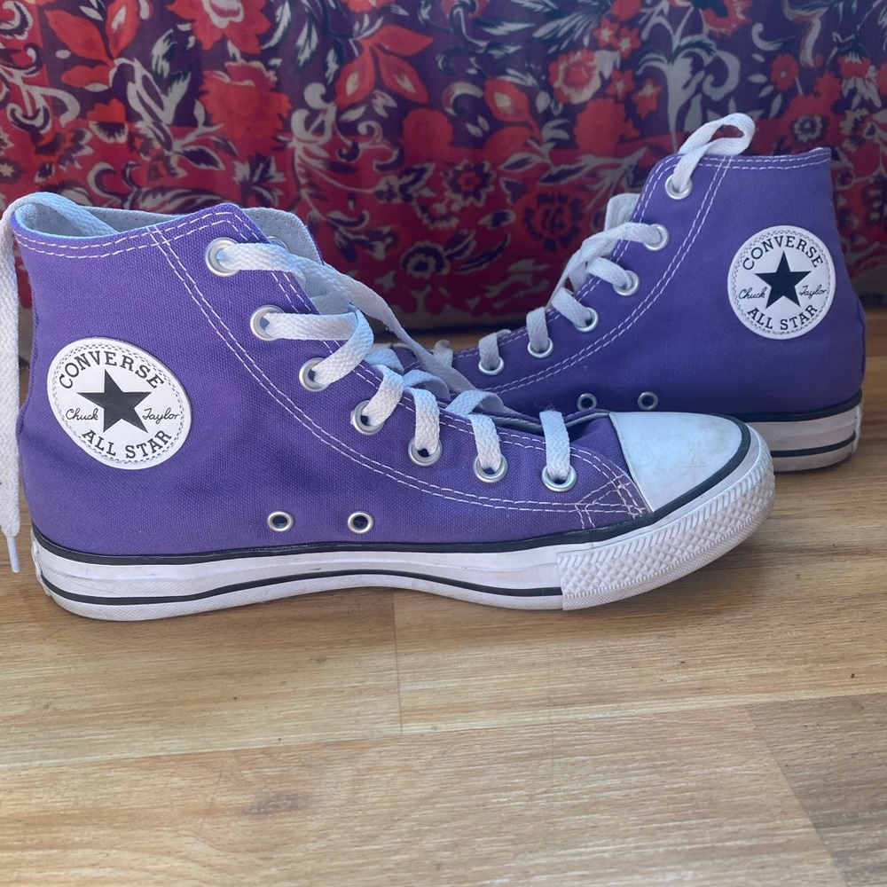 Converse High-tops Purple